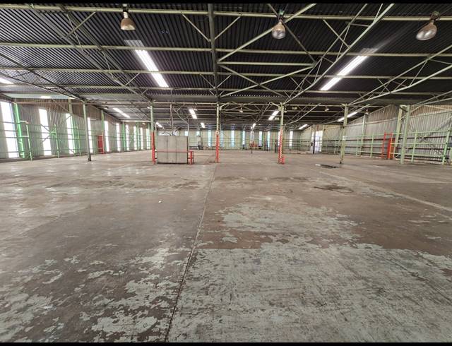 9,049M² WAREHOUSE TO LET IN TUNNEY